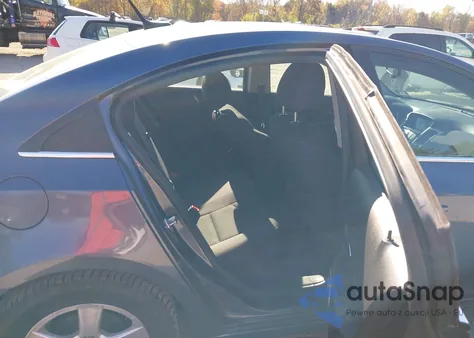 2013 Chevrolet Cruze 1Lt Auto from USA, damaged, VIN 1G1PC5SB1D7321147